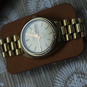 Omega SeaMaster Cosmic 2000